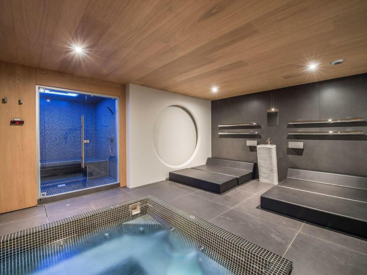 Chalet De Luxe Avec Jacuzzi, Hammam Et Salle De Cinema A Courchevel - Fr-1-562-43 Villa Exterior photo